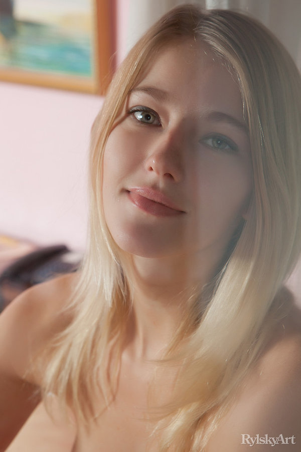 Элизабет, 24